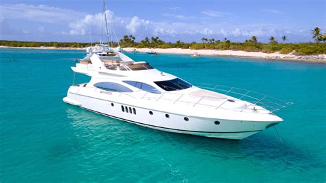 Boat Rental & Yacht Charter 